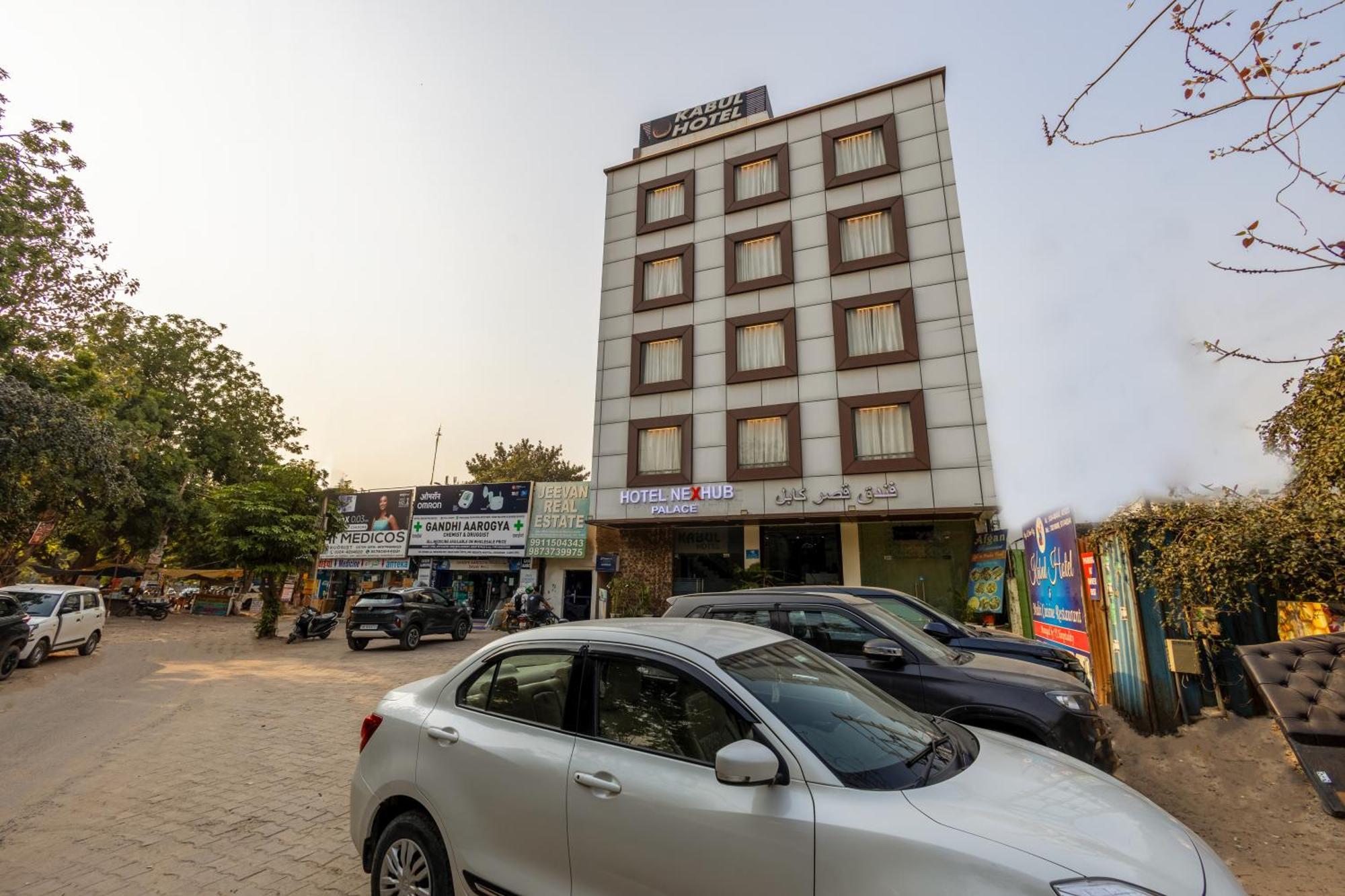 Kabul Hotel By Nexhub Palace - Medanta 구르가온 외부 사진