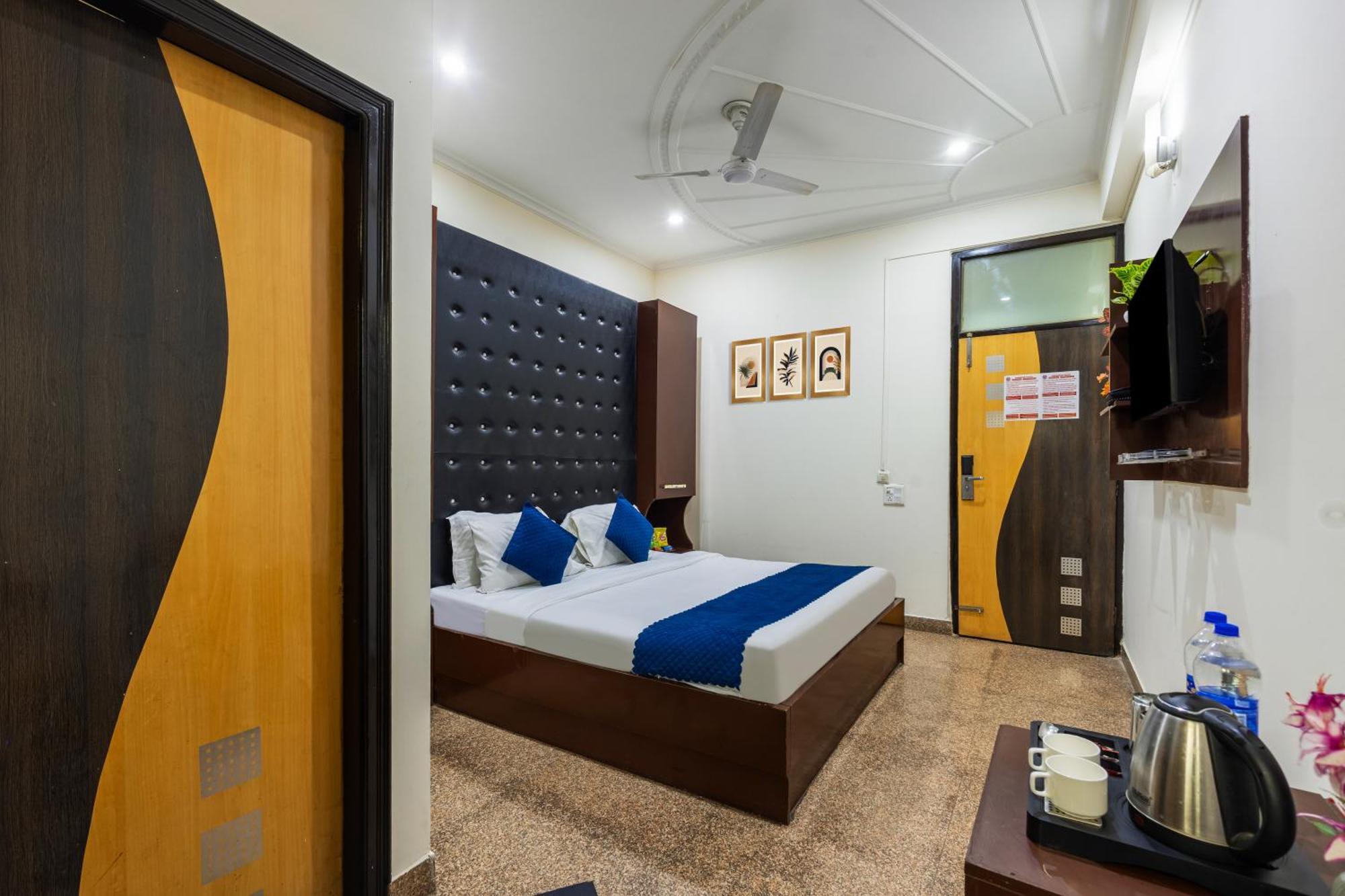 Kabul Hotel By Nexhub Palace - Medanta 구르가온 외부 사진